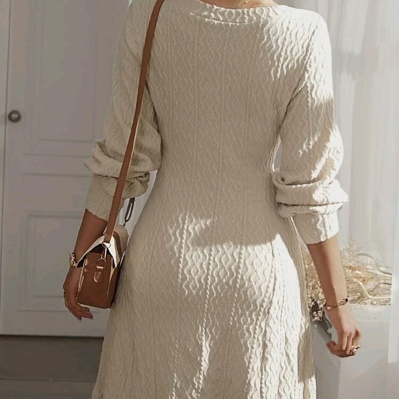 Medium Apricot V Neck Dress - Picture 2 of 2